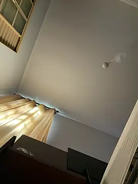 MeladoDiMel Adlı Modelin Canlı XXX Sohbeti