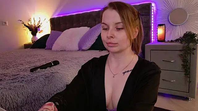 Gwen_Hilton Live XXX Chat