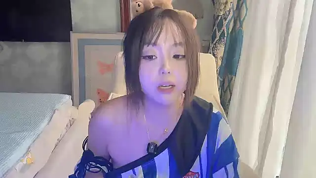 Chat XXX en directo de LongLongQueen