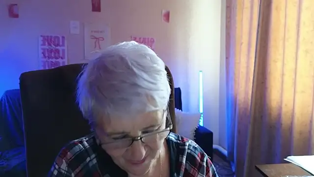 Sandra_Snowflake 라이브 XXX 채팅