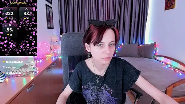 MiniLysii Chat XXX live