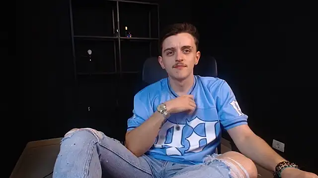 Živý XXX chat FelixStarkk