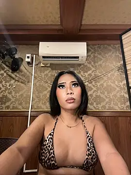 hugecock_tamiraのライブXXXチャット