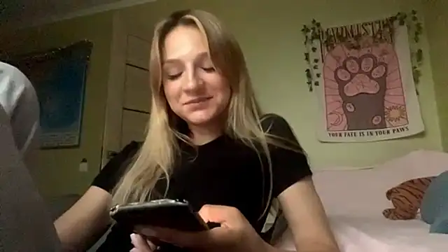 ManiacProffer's Live XXX Chat