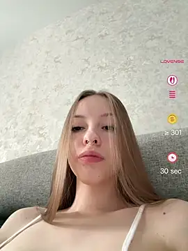 JulyOwens Live XXX-Chat