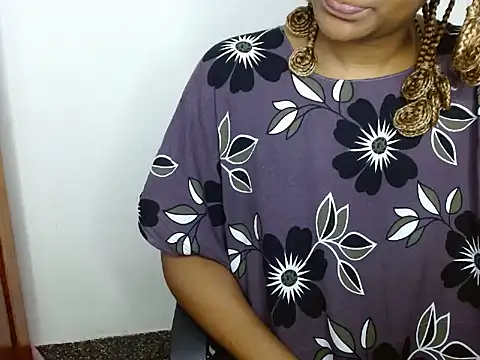 savage_laura Live XXX Chat