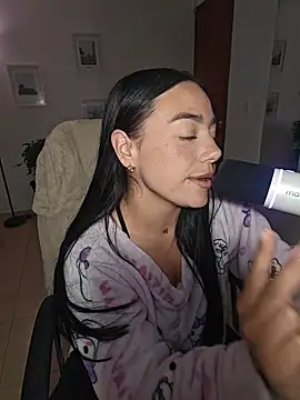 helena_smith Adlı Modelin Canlı XXX Sohbeti
