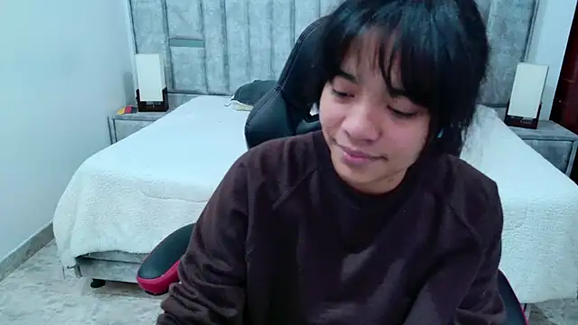 laureentt_ Live XXX-chat