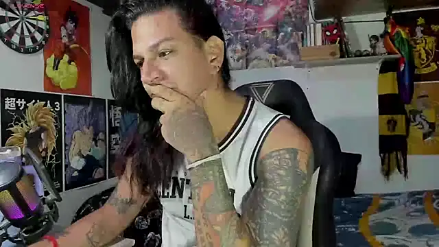 Czat XXX na żywo – Dariellgamerink