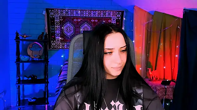 Živý XXX chat MonicaLowes