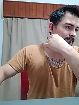 Bradd_32 Obrolan Langsung XXX