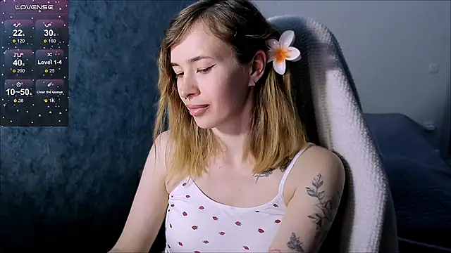 Chat +18 de ZoyaMill ao vivo