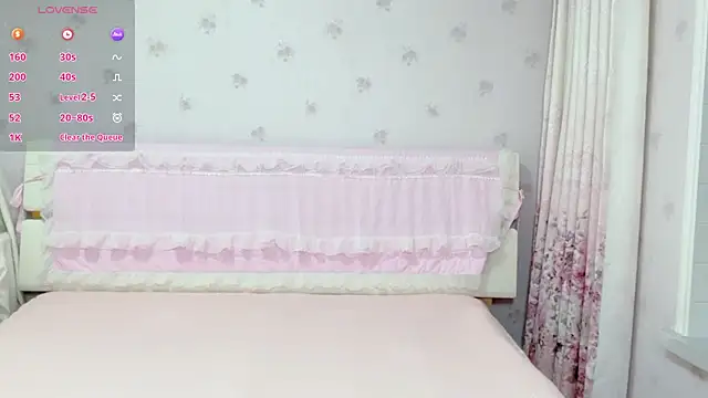anjila888 Adlı Modelin Canlı XXX Sohbeti