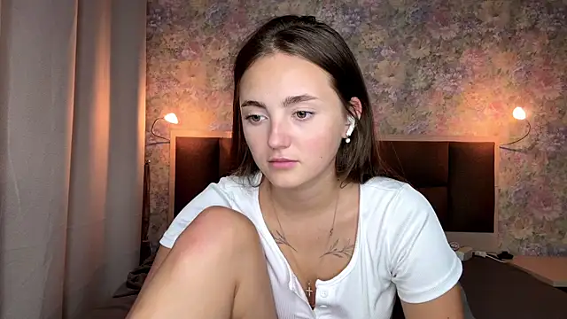 Czat XXX na żywo – LoraDavi