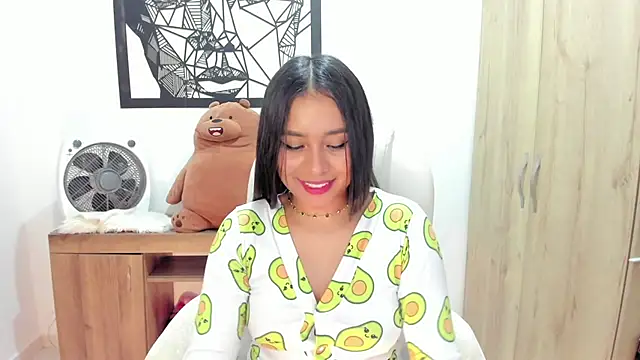Ciara8 Adlı Modelin Canlı XXX Sohbeti