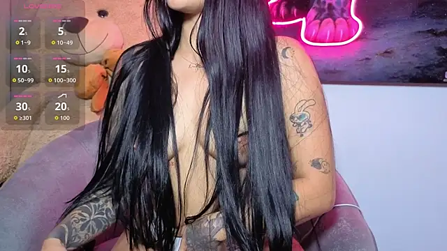 Chat +18 de SofiaInk ao vivo