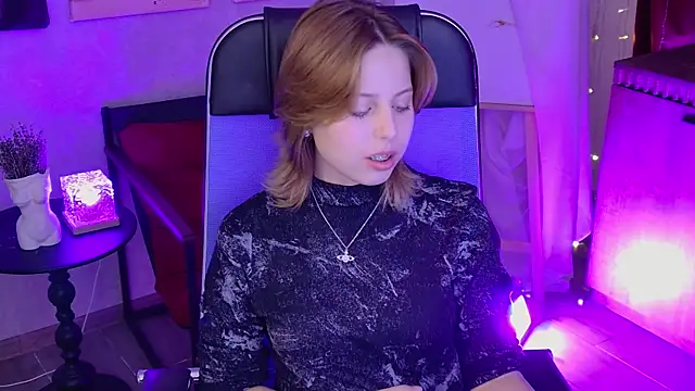 צ'אט XXX בשידור חי של VivienneHebert
