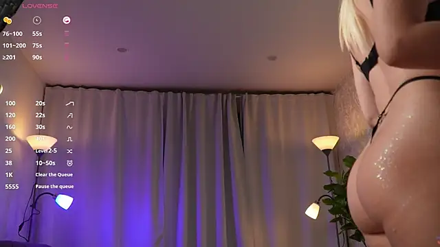Good_Barbie লাইভ XXX চ্যাট