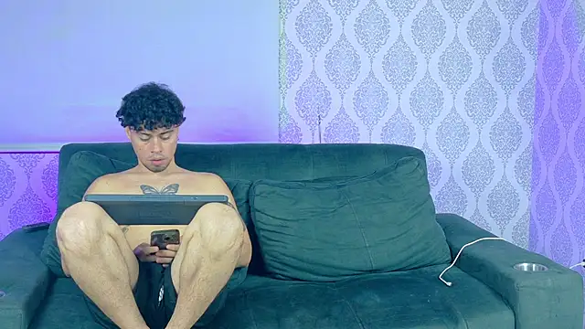 Twinfire_zeus Live XXX-chat