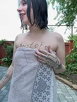 XXX chat uživo modela YourLittleDevil