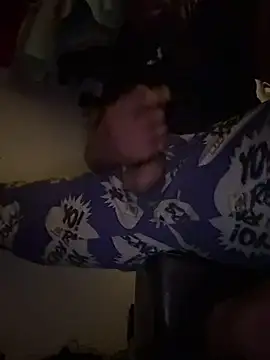Mialeee89 élő XXX-chatje