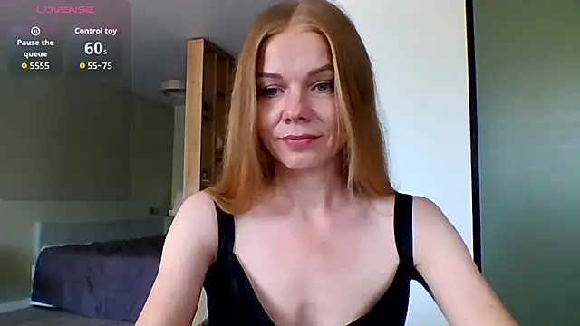 Tina5394 Adlı Modelin Canlı XXX Sohbeti