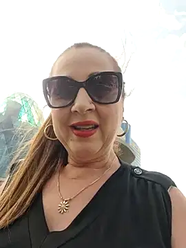 Chatroom XXX en direct de suzanara