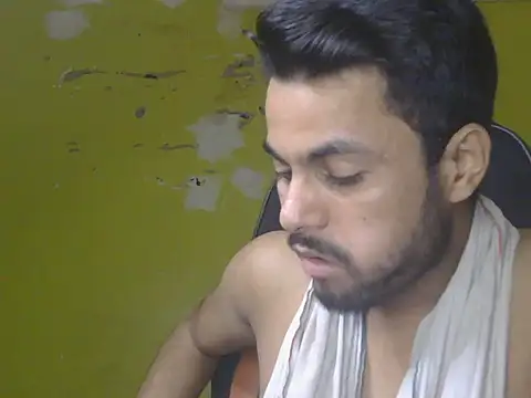 Stubborndesiboy's Live XXX Chat