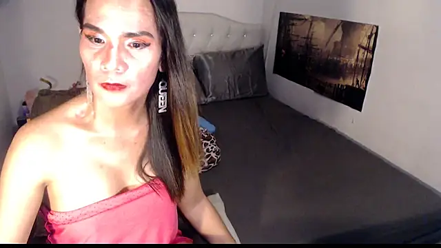 XXX chat uživo modela NinaDOM4CUM