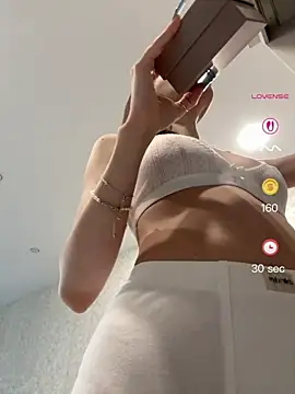 JulyOwens Live XXX Chat