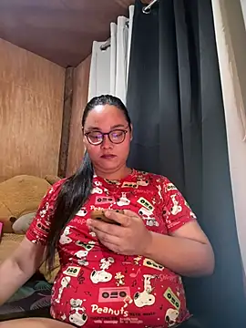 _Lylia live XXX chat