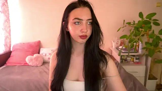 WildKittenX_ 라이브 XXX 채팅
