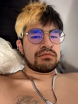 Alfred-rain live XXX chat