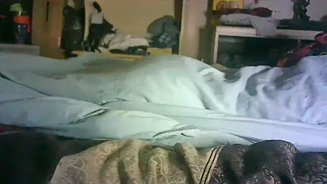 CR3M3_FIR3's Live XXX Chat