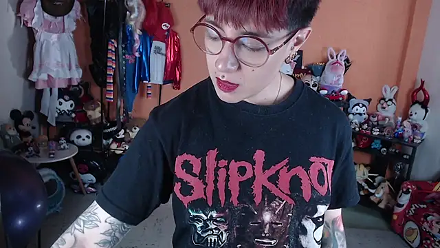 MissMiia2 Chat XXX live