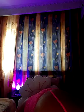 Chat +18 de LunaBlaise ao vivo