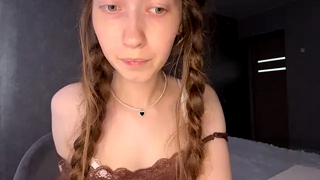 Czat XXX na żywo – Emily_Mur_