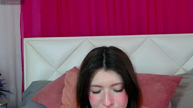 Bella_W_Berry's Live XXX Chat