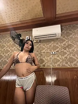 Онлайн чат XXX hugecock_tamira