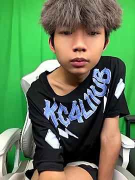 -OvO- 现场XXX聊天