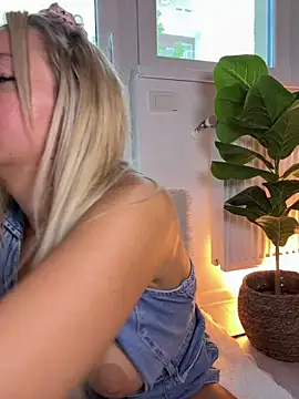 XXX chat uživo modela Sandra_Jo