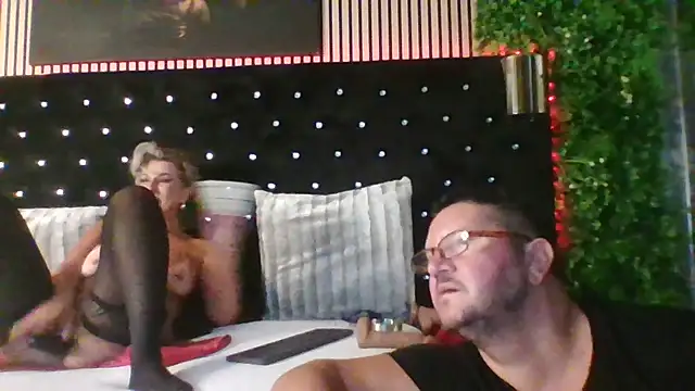 InannaStar Live XXX-chat