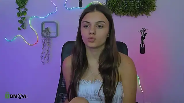 lisa_dark_'s Live XXX Chat