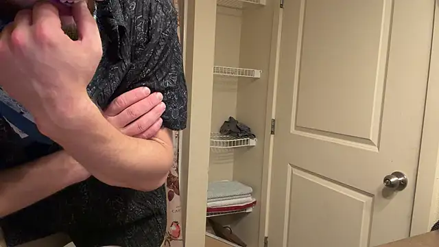 Živý XXX chat Bad_Boy69_MattZZZ