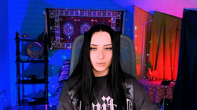 دردشة MonicaLowes الجنسية المباشرة