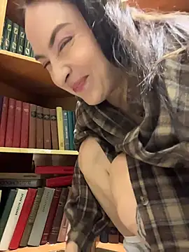Živý XXX chat Holly_Play