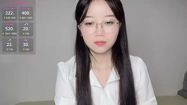 77-Vicky's Live XXX Chat