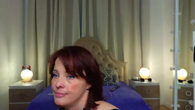 MommyMelodie's Live XXX Chat
