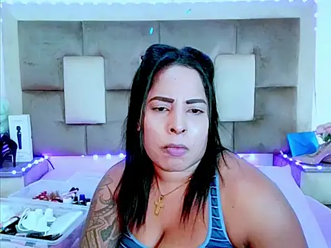 indiantopaz694u Chat XXX in diretta