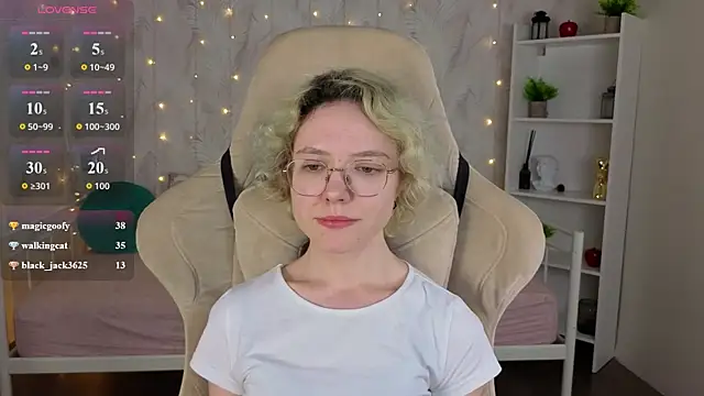 HottoKori Adlı Modelin Canlı XXX Sohbeti